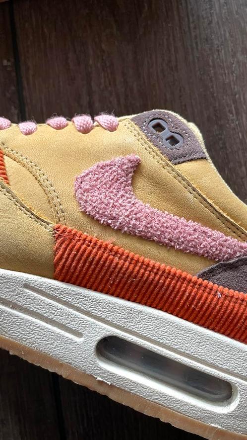 Air Max 1 - Wheat Gold Rust Pink / 44,5, Kleding | Heren, Schoenen, Zo goed als nieuw, Sneakers of Gympen, Overige kleuren, Ophalen of Verzenden