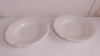 Borden, twee dinerborden, antiek, wit Karlsbad, Antiek en Kunst, Antiek | Servies los, Ophalen of Verzenden