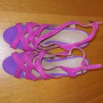 Colorblock zomerschoen 39 Carvela, Nieuw, Roze, Carvela, Sandalen of Muiltjes