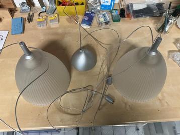 Hang lamp beschikbaar voor biedingen