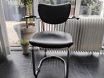 Mooie zwarte stoel, Huis en Inrichting, Ophalen, Zwart, Zo goed als nieuw, Metaal