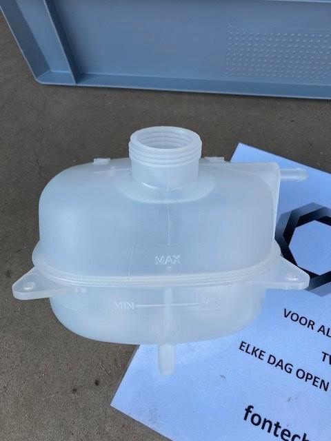 MGF MG TF expansietank koelsysteem origineel nieuwste versie, Auto diversen, Wieldoppen, Nieuw, Ophalen of Verzenden