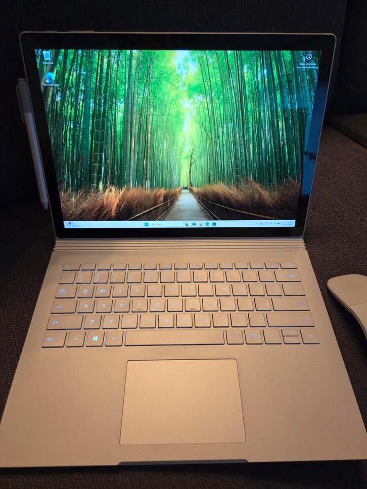 Microsoft Surface Book 2 - i5-7300U, 8gb ram, 240SSD, Computers en Software, Windows Laptops, Gebruikt, 13 inch, SSD, 2 tot 3 Ghz
