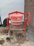 Te koop betonmolen, 8 mnd oud, Doe-het-zelf en Verbouw, Betonmolens, Ophalen, Zo goed als nieuw