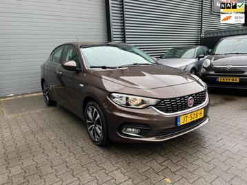 Fiat Tipo 1.4 16V Lounge DAB/AIRCO/CRUISE CONTROL beschikbaar voor biedingen