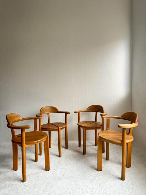 Set of 4 wooden chairs from the 1970s, Huis en Inrichting, Stoelen, Zo goed als nieuw, Vier, Hout, Bruin, Ophalen of Verzenden