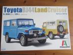 Toyota BJ44 Landcruiser (Italeri 1/24), Groter dan 1:32, Nieuw, Ophalen of Verzenden, Italeri