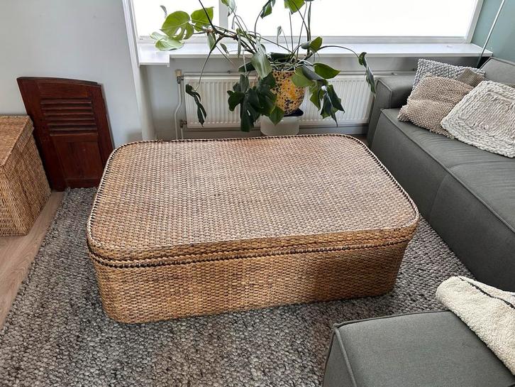 Rieten Salontafel met Mand, Huis en Inrichting, Tafels | Salontafels, Gebruikt, Minder dan 50 cm, 50 tot 100 cm, Rechthoekig, Overige materialen