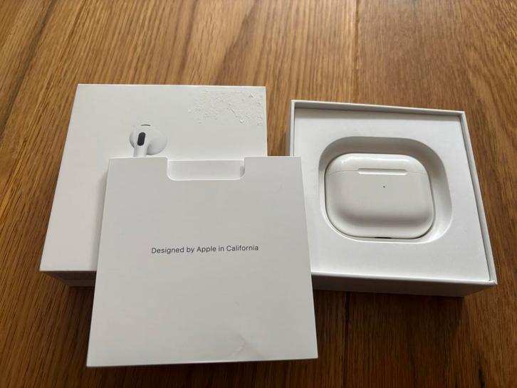 Apple airpods 3 (case + linker oordopje), Audio, Tv en Foto, Koptelefoons, Gebruikt, Overige merken, Draadloos, Ophalen
