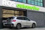 BMW X1 sDrive20i | BTW | M-SPORT | KEYLESS | HUD | 360 CAM |, Auto's, BMW, 1525 kg, Zwart, 156 pk, Bedrijf