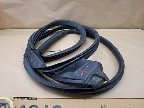 Portierrubber 2Deurs rechts van een Alfa Romeo Mito, Auto-onderdelen, Carrosserie en Plaatwerk, Alfa Romeo, Gebruikt, 3 maanden garantie