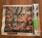 Diamond Painting 30x30 Eekhoorn & Kat rond - Nieuw, Ophalen of Verzenden, Nieuw, Knutselwerk