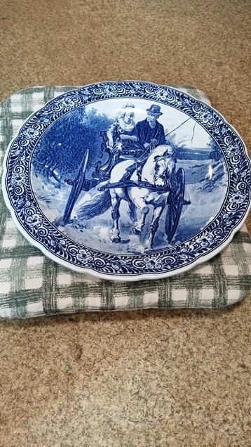 2x Royal Sphinx Maastricht Delfts blauw wandbord (40 cm) beschikbaar voor biedingen