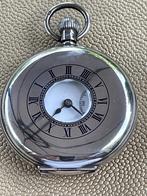 Engels zilveren halfhunter zakhorloge, Antiek en Kunst, Antiek | Klokken, Verzenden