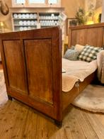 Super leuk frans houten eenpersoonsbed, met nieuw matras, Ophalen