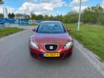 Seat Leon 1.9 TDI 77KW 2009 Rood, Origineel Nederlands, Te koop, 5 stoelen, 1400 kg