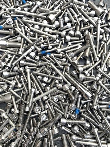 Mix rvs inbusbouten , diverse maten beschikbaar voor biedingen