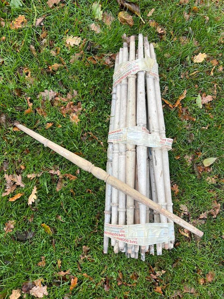 Spijlen, oude bouwmaterialen, houten trap spijltjes, Doe-het-zelf en Verbouw, Overige Doe-het-zelf en Verbouw, Gebruikt, Ophalen of Verzenden