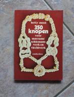 Handboek macrame hetty mooi schiemanswerk knopen, Ophalen of Verzenden, Zo goed als nieuw, Knutselwerk