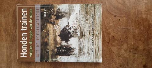 Arjen van Alphen - 1, Boeken, Dieren en Huisdieren, Zo goed als nieuw, Honden, Ophalen of Verzenden