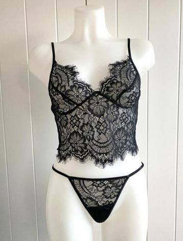 Zwart Lingerie Setje beschikbaar voor biedingen