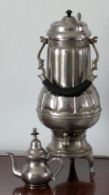 Antieke Turkse Koffiekan Elektrisch 1930/1940 beschikbaar voor biedingen