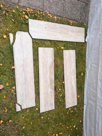 Travertine Vensterbanken (Gebruikt) beschikbaar voor biedingen