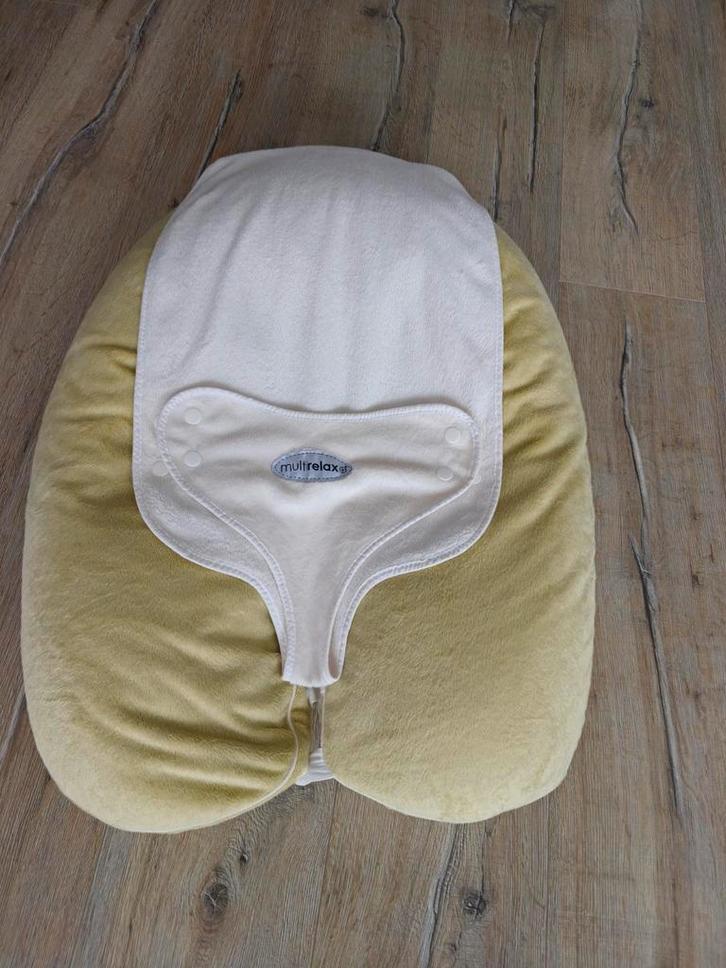 Multirelax voedingskussen - Zo goed als nieuw!, Kinderen en Baby's, Overige Kinderen en Baby's, Zo goed als nieuw, Ophalen of Verzenden
