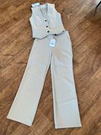 aimee the label xs broek en gilet, Kleding | Dames, Aimée the label, Beige, Nieuw, Ophalen of Verzenden