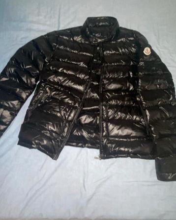 Moncler jas zomer jas beschikbaar voor biedingen