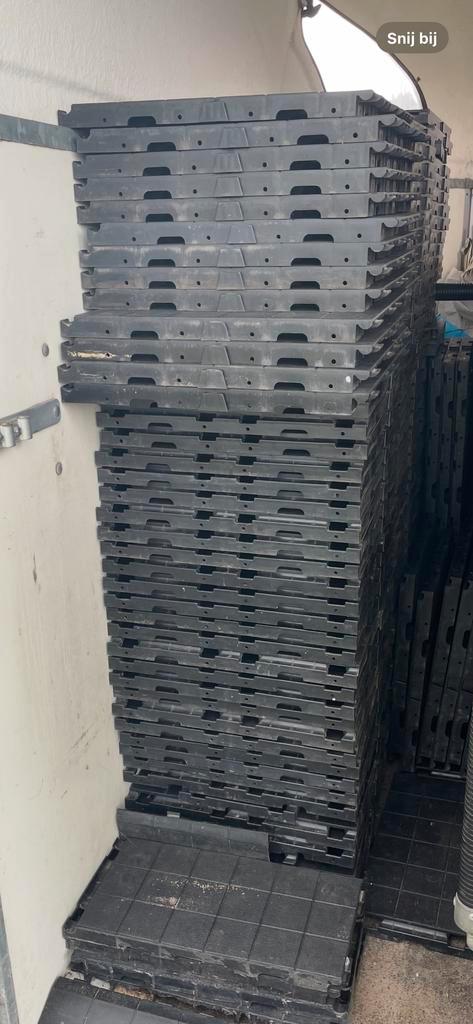 Isabella tegels 148 stuks, Caravans en Kamperen, Kampeeraccessoires, Zo goed als nieuw, Ophalen