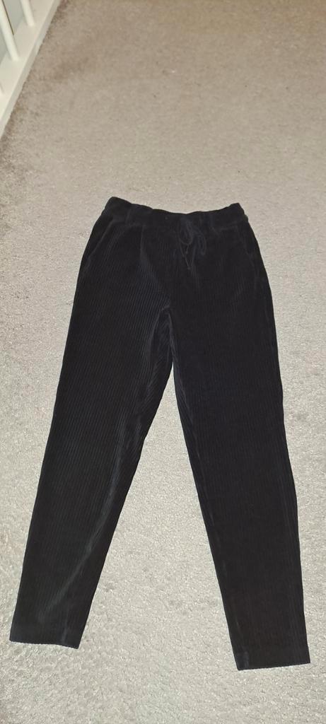 Only rib vlours poptrash broek maat S/32, Kleding | Dames, Broeken en Pantalons, Zo goed als nieuw, Maat 36 (S), Zwart, Lang, Ophalen of Verzenden