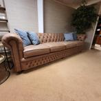 Grote Chesterfield bank 2.85m breed in zacht, soepel leer, Ophalen, Nieuw, 200 tot 250 cm, Leer