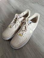 Nike air force 1 NIEUW maat 43, Kleding | Dames, Schoenen, Beige, Nike, Nieuw, Ophalen of Verzenden