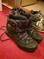 Alles is 1 koop: 1 paar bergschoenen(44,5) & 3 paar sneakers, Ophalen, Zo goed als nieuw, Schoenen