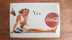 Coca Cola - "Yes" blikken reclamebord, Ophalen of Verzenden, Zo goed als nieuw, Reclamebord