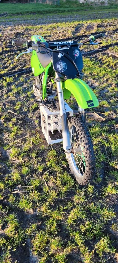 kawasaki kx 80 frame, Fietsen en Brommers, Brommers | Crossbrommers, Nieuw, Overige merken, Ophalen