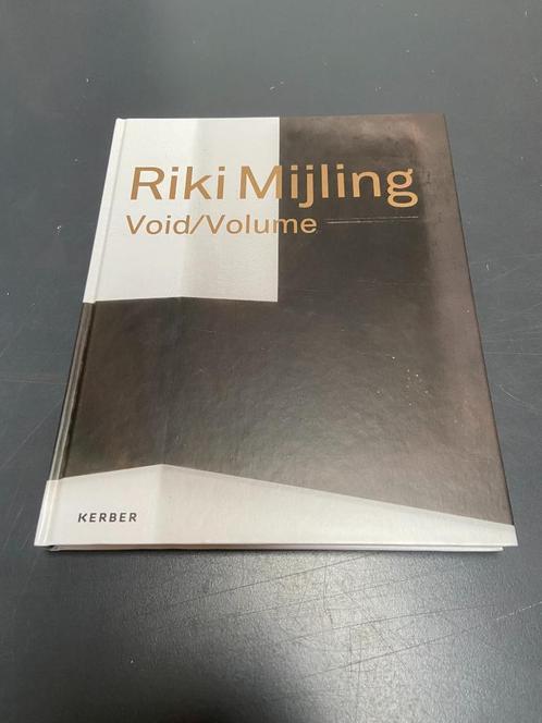 Riki Mijling  -  Void/Volume, Boeken, Kunst en Cultuur | Fotografie en Design, Zo goed als nieuw, Fotografie algemeen, Ophalen of Verzenden