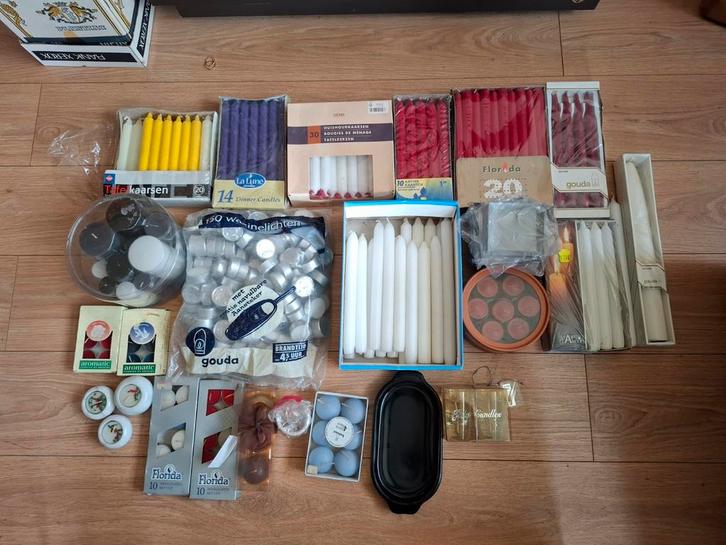 Partij Kaarsen - Tafelkaarsen, Theelichten, etc., Huis en Inrichting, Woonaccessoires | Kandelaars en Kaarsen, Ophalen