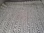 bedsprei gehaakt brocante vintage handmade uniek, Verzenden, Overige typen, Zo goed als nieuw, Overige kleuren