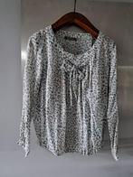 Zachtgroen blousje met strik, Kleding | Dames, Ophalen of Verzenden, Zo goed als nieuw, Maat 36 (S), Roses of Avalon