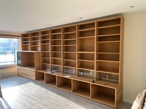 Vandaag ophalen: Massieve wandkast met tv meubel, Huis en Inrichting, Kasten | Wandmeubels, Zo goed als nieuw, 200 cm of meer