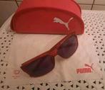 Puma rode zonnebril met etui., Sieraden, Tassen en Uiterlijk, Zonnebrillen en Brillen | Dames, Ophalen of Verzenden, Zonnebril
