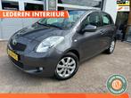 Toyota Yaris 1.3 VVTi Executive NAVI|LEER|AIRCO|NAP, Voorwielaandrijving, Gebruikt, Zwart, 4 cilinders