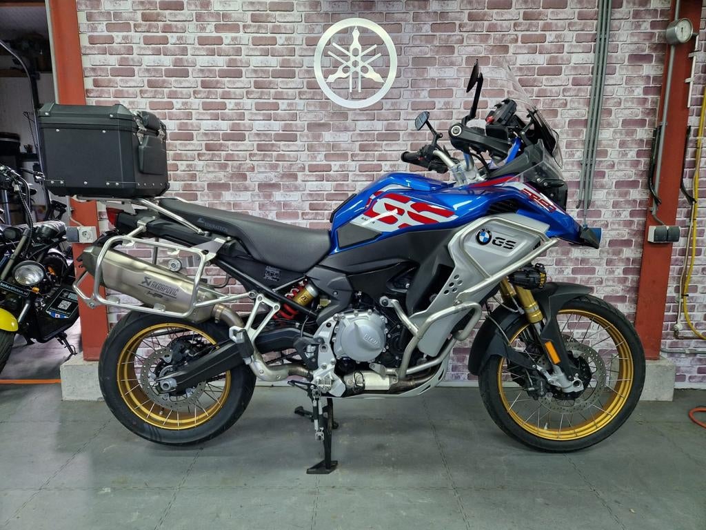 BMW F 850 GS ADVENTURE RALLYE / Full option / Unieke kleur /, 2 cilinders, Handvatverwarming, Particulier, Meer dan 35 kW