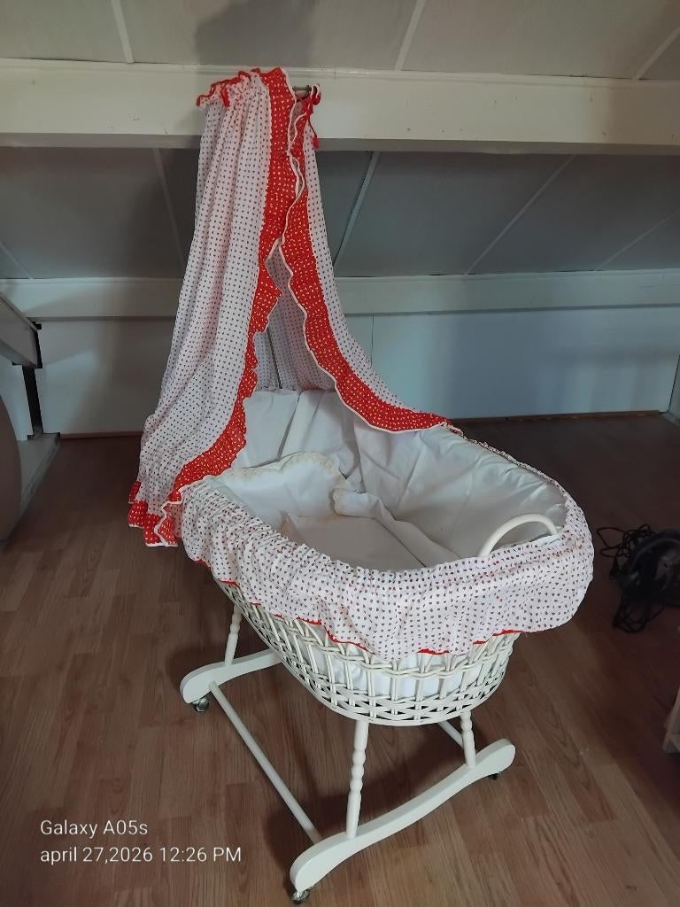 baby wieg, Kinderen en Baby's, Babywiegjes en Ledikanten, Ophalen, Gebruikt, Wieg