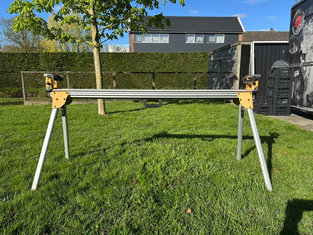 DeWalt afkortzaag statief, Ophalen, Gebruikt, 70 mm of meer, Afkortzaag