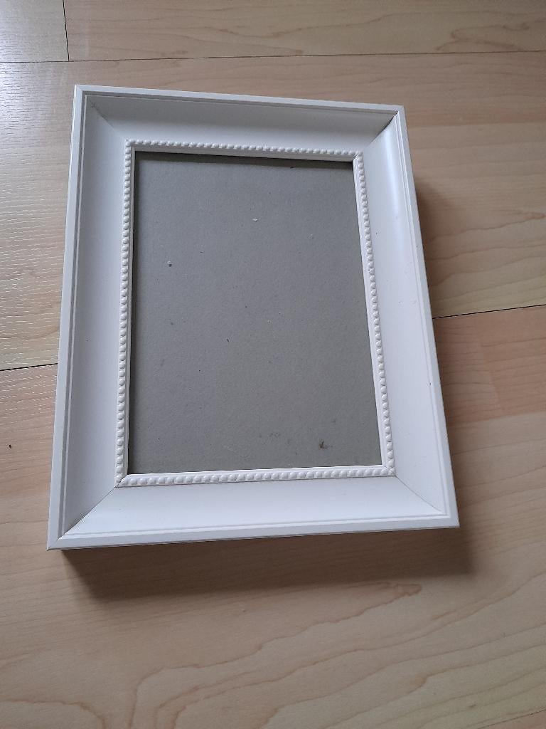 WITTE FOTOLIJST 18 X 23 CM voor een foto van 13 x 18 cm, Ophalen of Verzenden, Zo goed als nieuw