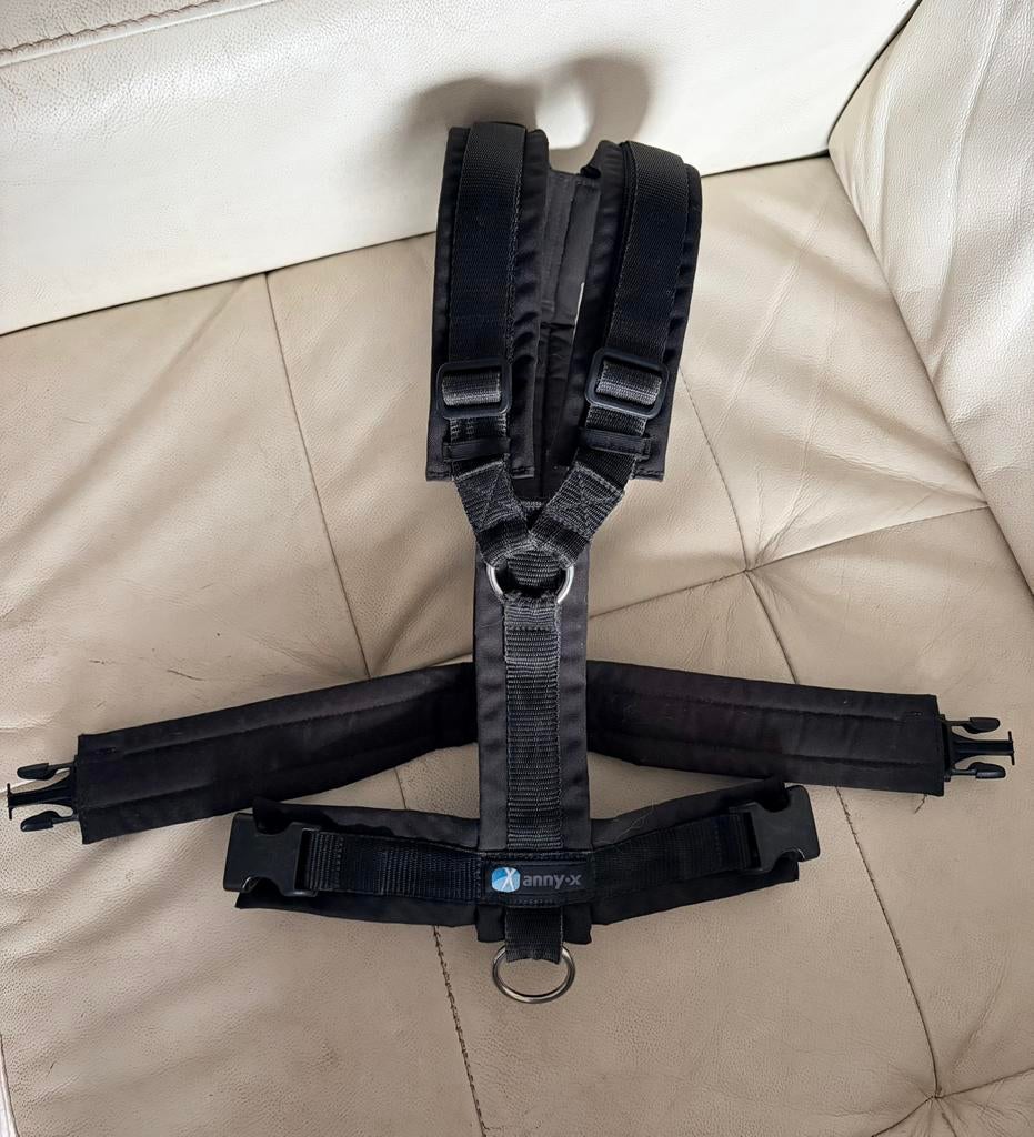 Zwart Anny X tuig maat L, Dieren en Toebehoren, Ophalen of Verzenden, Zo goed als nieuw