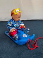Baby Born pop met wintersport kleding en slee, Kinderen en Baby's, Ophalen, Gebruikt, Babypop